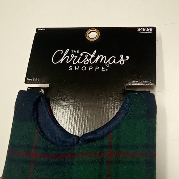 Blue green plaid with fringe tree skirt - Picture 4 of 4